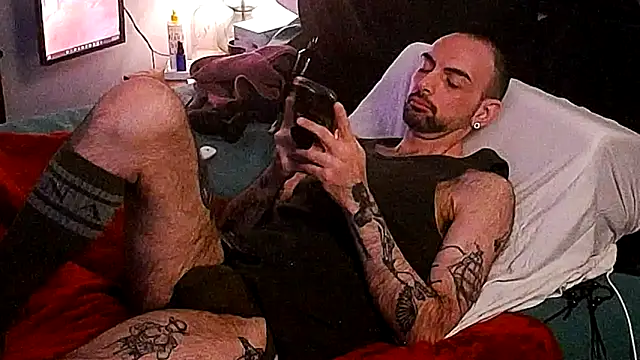 hungbot online show from December 16, 5:56 am