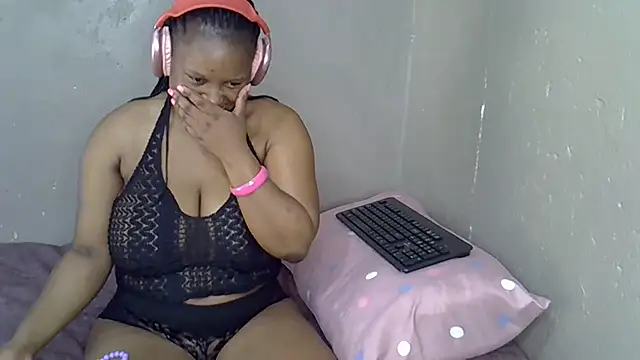 Bellabootie online show from January 12, 10:20 am