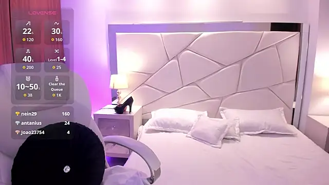 Natasha Kiim  online show from February 4, 3:34 am