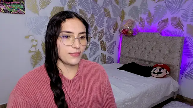 CattleyaAngel online show from November 9, 7:45 pm