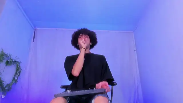 josesweet  online show from September 26, 5:39 pm