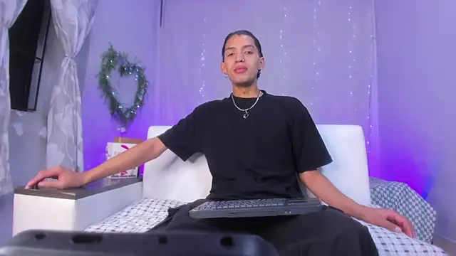 josesweet  online show from October 7, 6:27 pm