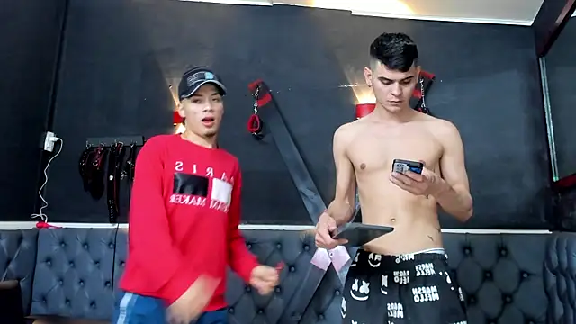 liam coleman25 online show from December 5, 4:54 am