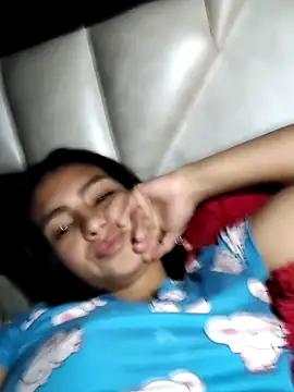 Snapshot of NileveSantanna chatting on November 26, 2:45 am NileveSantanna online show from November 26, 2:45 am