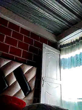 NileveSantanna online show from February 21, 5:47 pm