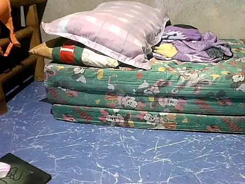 Ella marie14 online show from November 15, 10:59 pm