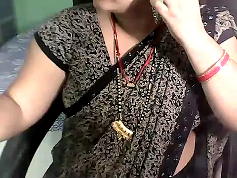 BABITA KUMARII online show from October 25, 4:24 pm