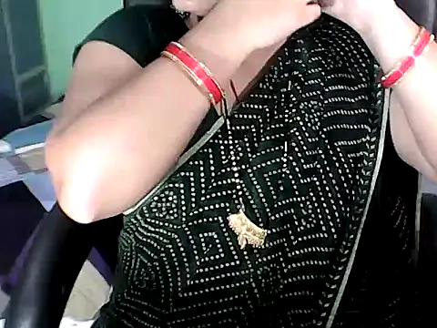 BABITA KUMARII online show from October 31, 4:52 pm