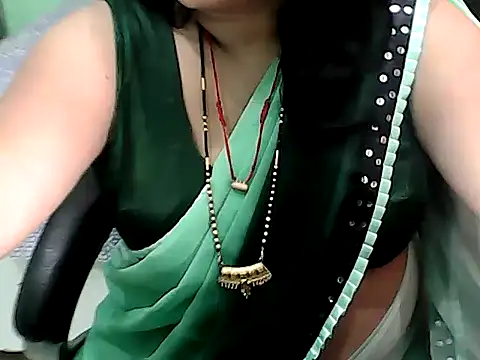 BABITA KUMARII online show from April 6, 4:52 pm