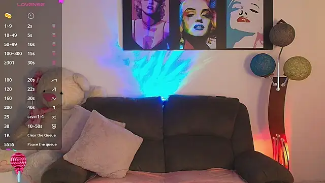 kloe28 online show from April 22, 3:42 am