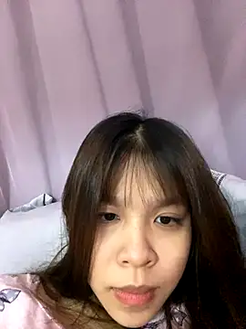 Snapshot of Hanaa07_ chatting on November 2, 2:14 am Hanaa07 online show from November 2, 2:14 am