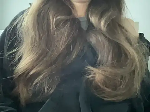 kisssangel online show from October 28, 6:50 am