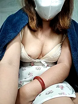 JinjinLy online show from November 16, 3:06 pm