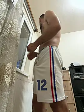 Snapshot of sexyman1936 chatting on June 26, 7:29 pm sexyman1936 online show from June 26, 7:29 pm