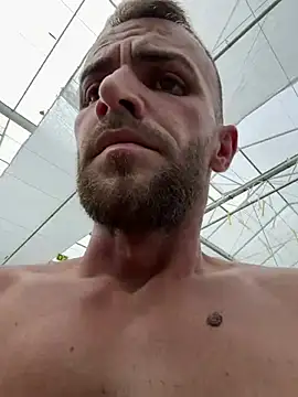 Snapshot of sexyman1936 chatting on July 8, 9:14 am sexyman1936 online show from July 8, 9:14 am