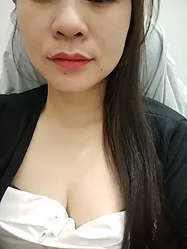 Girl Shy2000 online show from November 11, 10:21 pm