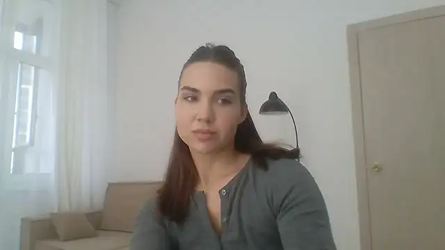 Snapshot of Arivessa chatting on October 27, 8:29 am Arivessa online show from October 27, 8:29 am