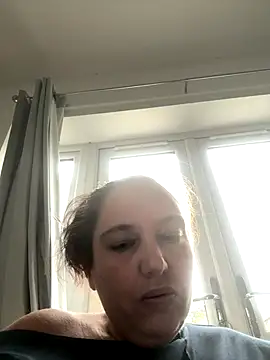 Eleanorxx online show from October 17, 3:25 pm