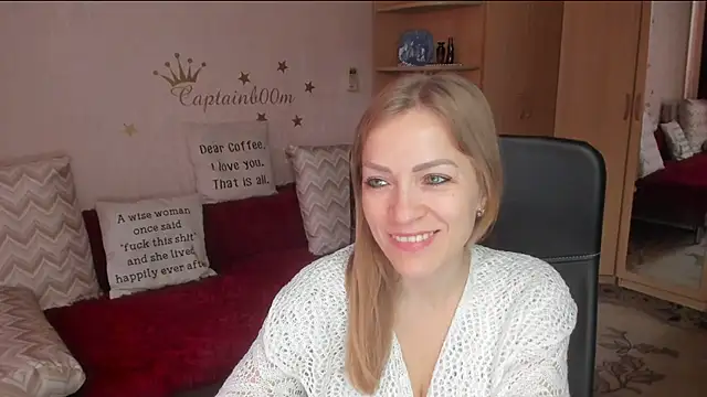 Snapshot of Tiffany_Bates chatting on September 26, 9:13 am Tiffany Bates online show from September 26, 9:13 am