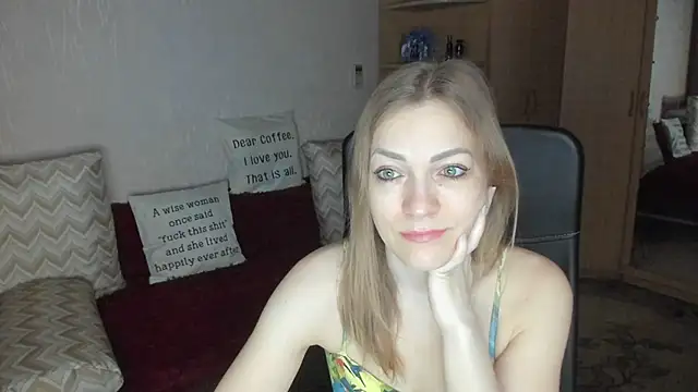 Tiffany Bates online show from January 17, 3:55 am