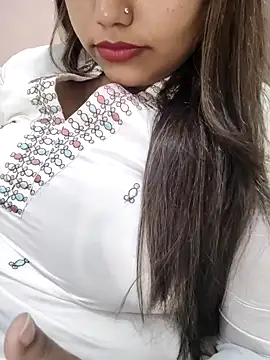 Miss Rose   online show from November 5, 10:48 am