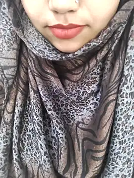 Miss Rose   online show from April 5, 6:10 am