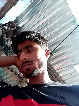 Snapshot of LesserUpset chatting on October 28, 9:24 am LesserUpset online show from October 28, 9:24 am