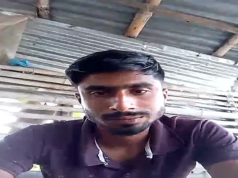 Snapshot of LesserUpset chatting on November 21, 6:01 am LesserUpset online show from November 21, 6:01 am