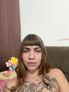 Lollaa soarsz online show from July 31, 1:27 am