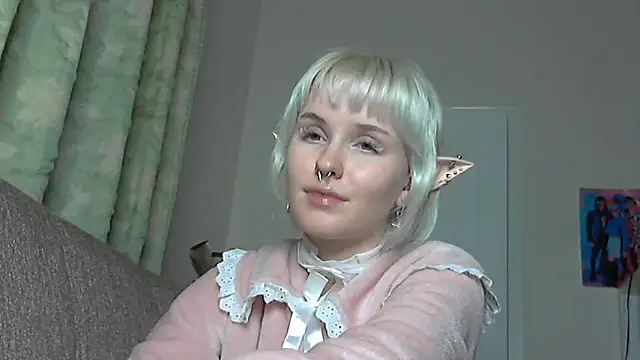 Paradoxy  online show from December 14, 7:51 pm