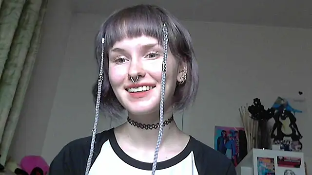 Paradoxy  online show from April 5, 6:49 pm