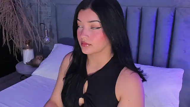 EmmaBlossom online show from April 21, 12:22 pm