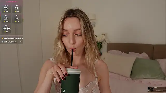 SophieBelll online show from June 6, 11:26 am