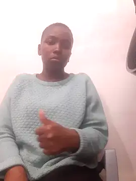 QueenLanaL online show from October 9, 8:45 am