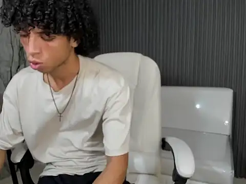 xion ez online show from November 10, 8:30 pm