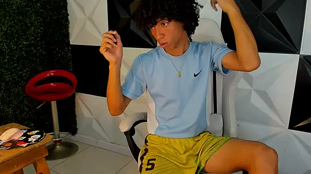 xion ez online show from November 28, 7:49 pm