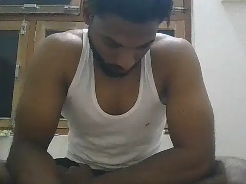 Raw12499 online show from December 4, 4:48 pm