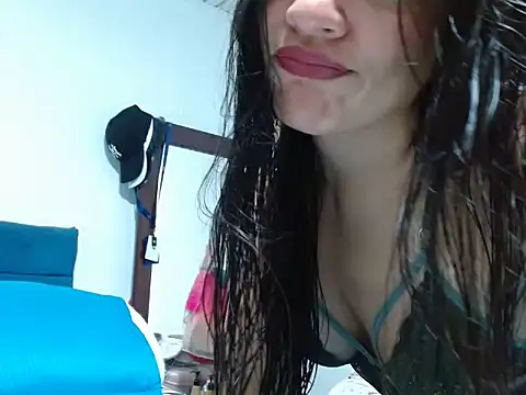 Maira Diaz online show from October 22, 2:17 pm