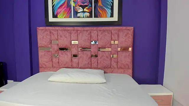 abella lov online show from December 19, 12:12 pm