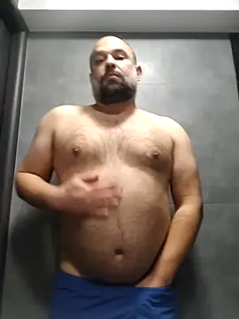 Snapshot of CristalDad chatting on October 20, 7:25 pm CristalDad online show from October 20, 7:25 pm