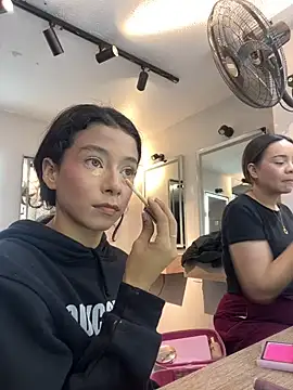 ChloeRosses online show from April 14, 5:52 pm