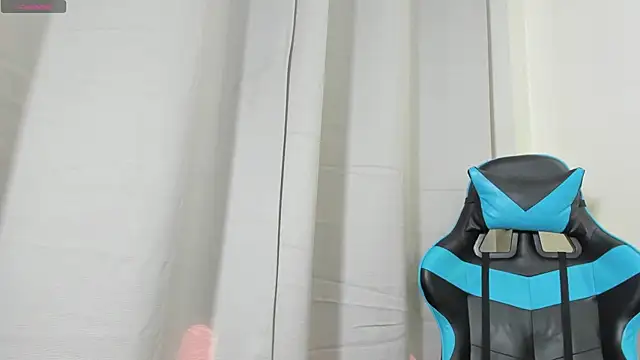 violett  rousee online show from October 9, 2:26 pm