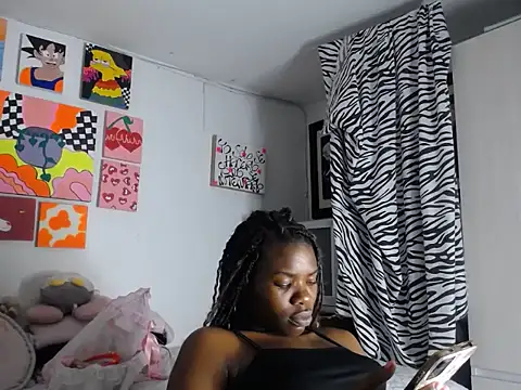 Nahomyyy online show from November 25, 10:43 pm