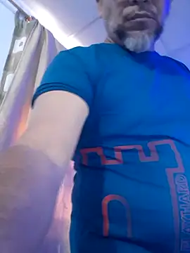 ANTHONYHOTT69 online show from October 21, 9:04 pm