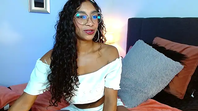 Snapshot of SashaBowei chatting on November 29, 2:14 am SashaBowei online show from November 29, 2:14 am