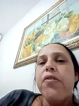 Crisribeiro online show from October 2, 12:50 am