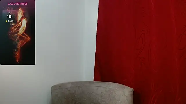 Snapshot of violeta_hillsss chatting on October 2, 2:07 am violeta hillsss online show from October 2, 2:07 am