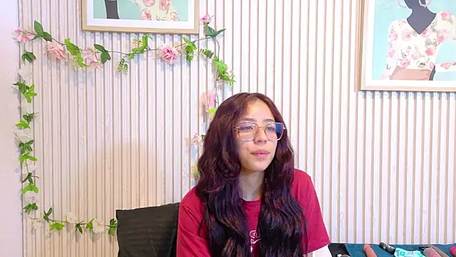 Abrilmirren online show from March 16, 11:14 am