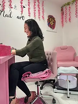 Snapshot of inkdmagz chatting on March 31, 3:23 pm inkdmagz online show from March 31, 3:23 pm