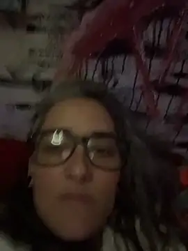 Snapshot of inkdmagz chatting on April 3, 1:09 pm inkdmagz online show from April 3, 1:09 pm